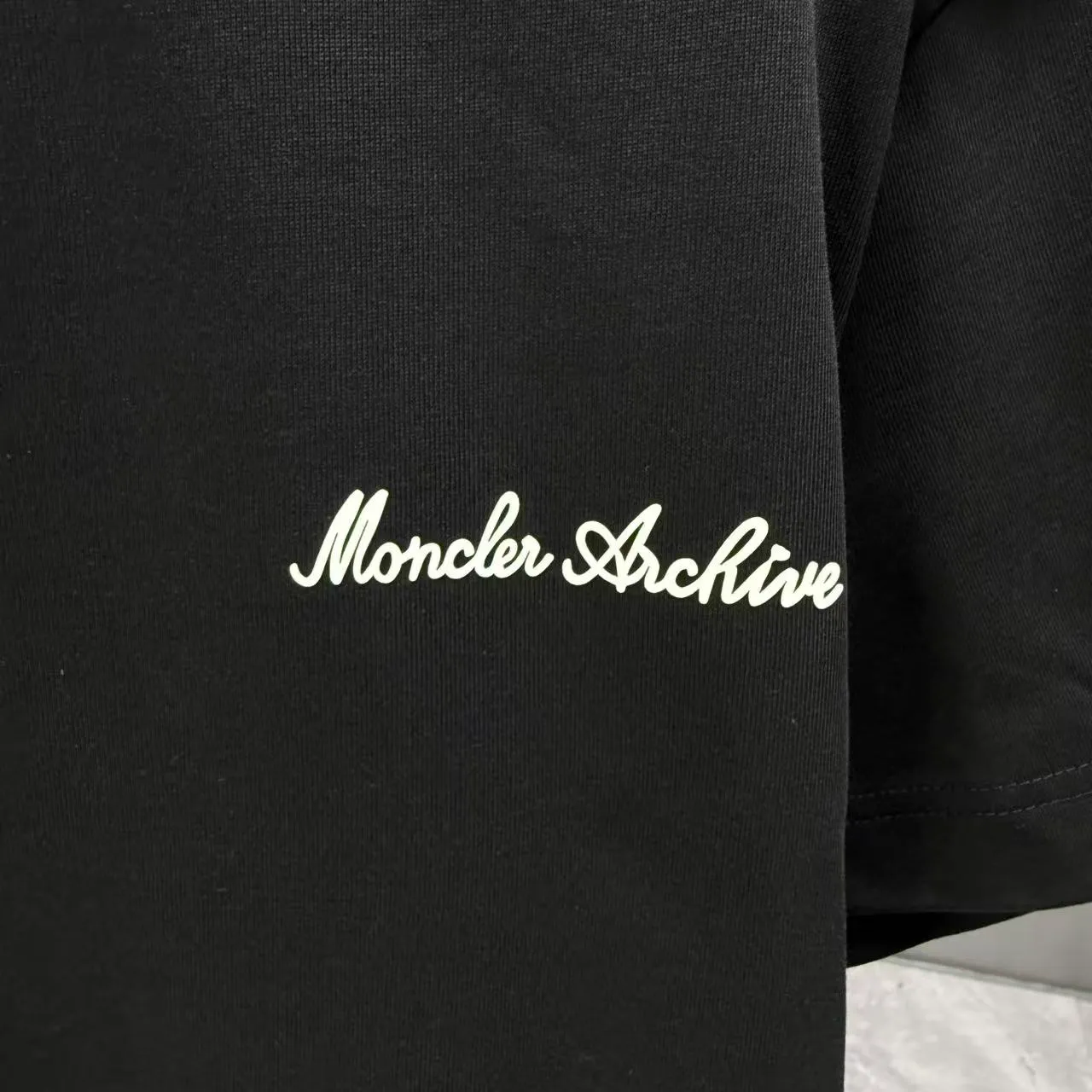 MONCL* * 2026 New Arrival T logo ：Black White Yellow Dark Blue Sizes：S M L XL XXL